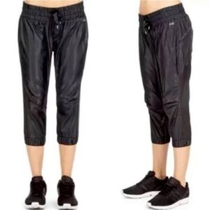 NWOT Lorna Jane Whitsunday Joggers Size S